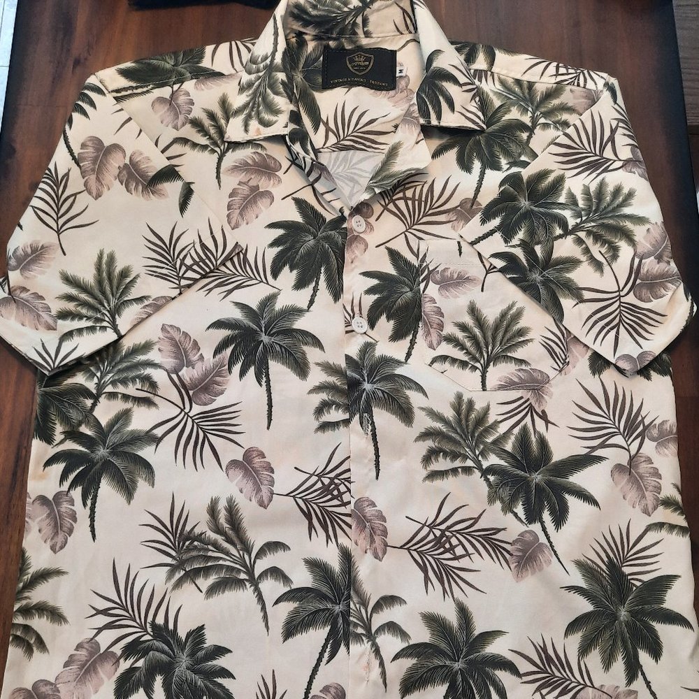 Men's Hawaiian Style Shirt, Med